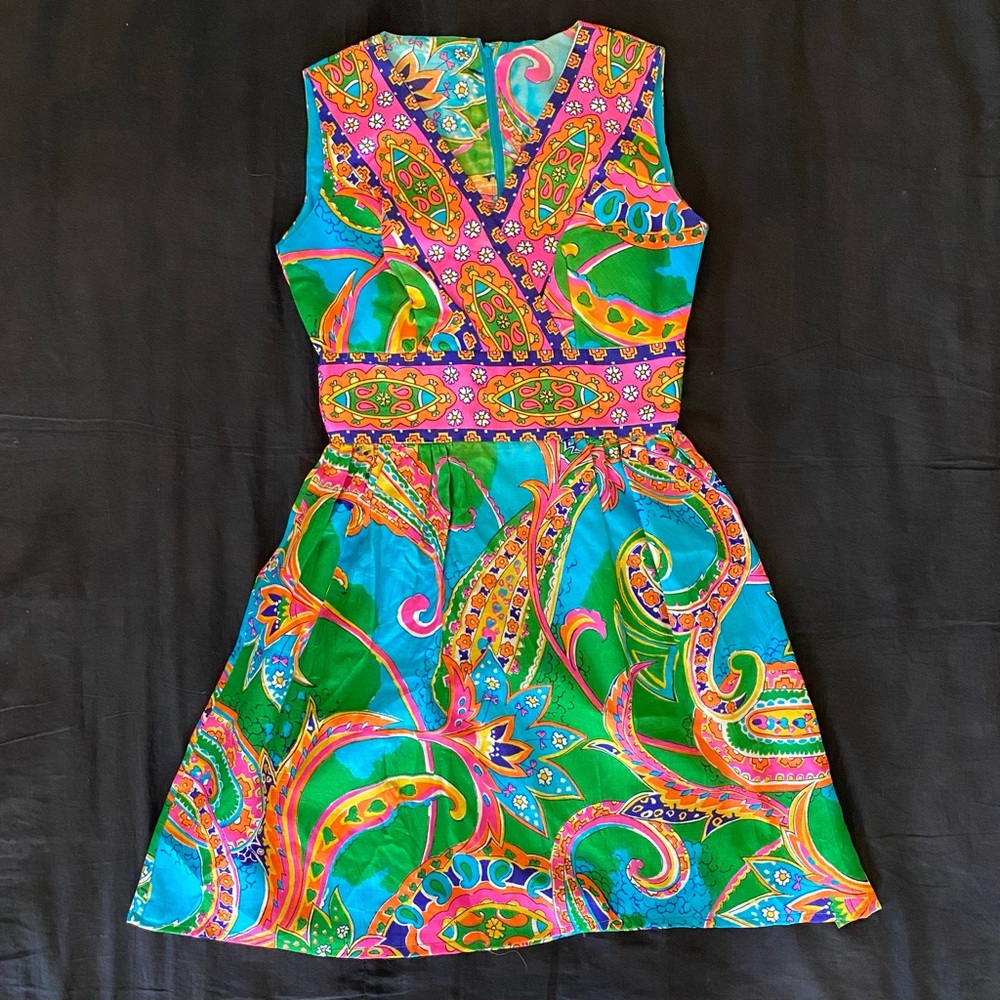 Vintage Psychedelic Color Pop Dress 1960s